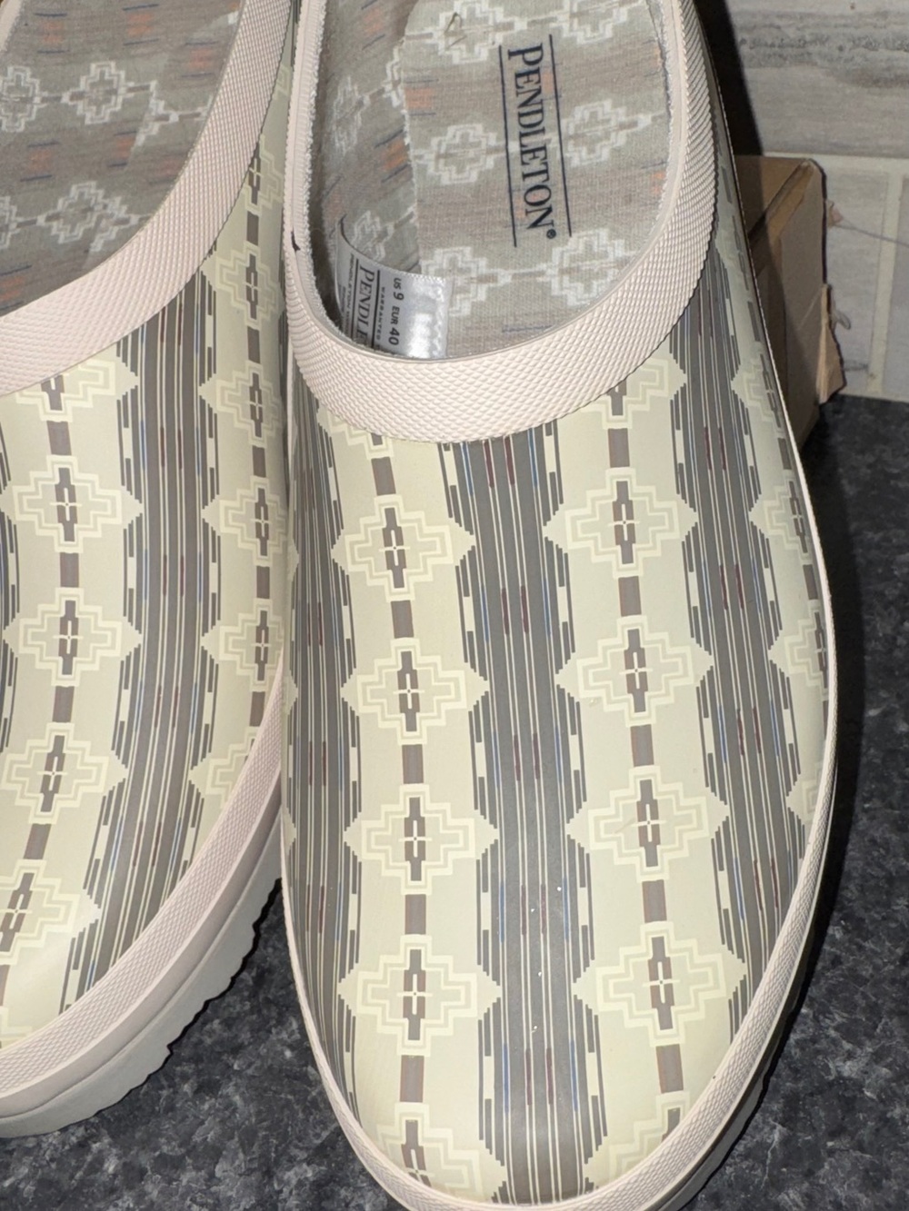 Pendleton, Santa Clara shoes W9 NWOB